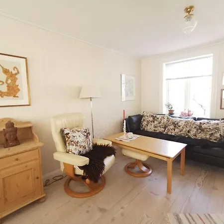 Сasa de vacaciones Great House In Centre *