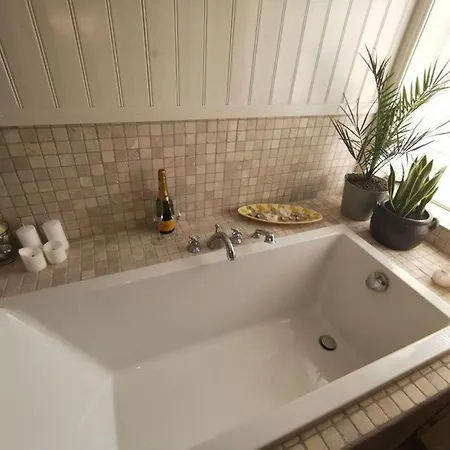 Holiday home Great House In Centre *