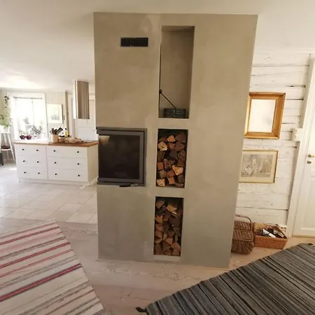 Great House In Centre Risor